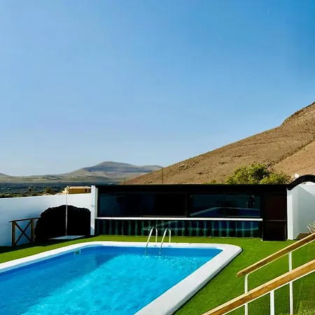 Canaryislandshost L Olympica * Teguise (Lanzarote)
